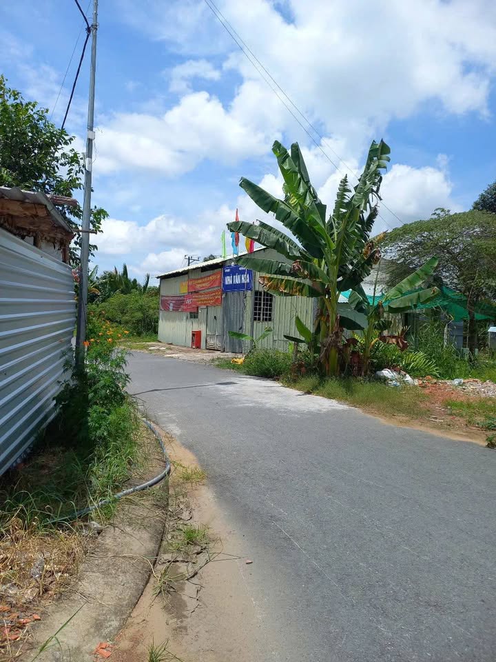 Đất nền KDC Hồng Loan, Cần Thơ 51m² giá 850 triệu - Vị trí đắc địa, giao thông thuận lợi!