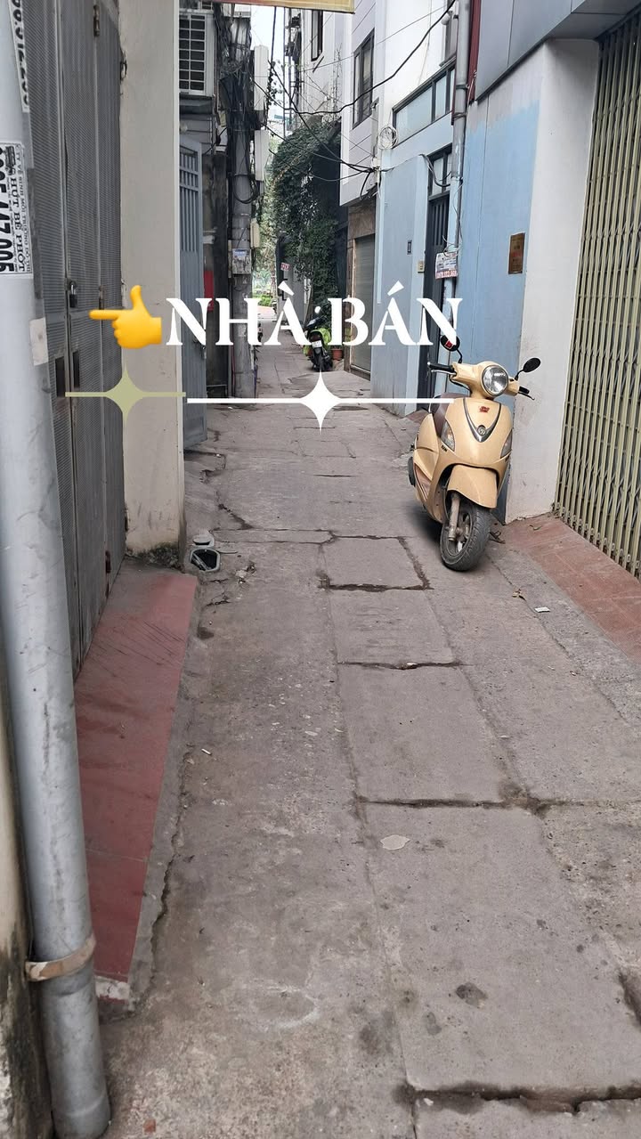 Đất đẹp tặng nhà cấp 4 tại Long Biên 54m² giá 11.34 tỷ - Cơ hội không thể bỏ lỡ!