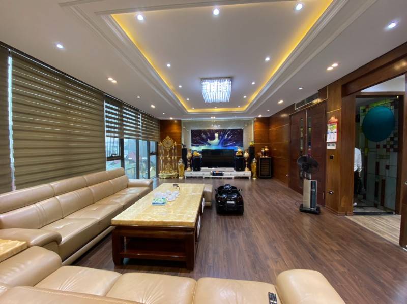 Nhà phố Trung Kính, Yên Hòa, Cầu Giấy 54m² giá 29.9 tỷ - Thang máy, nội thất đầy đủ!