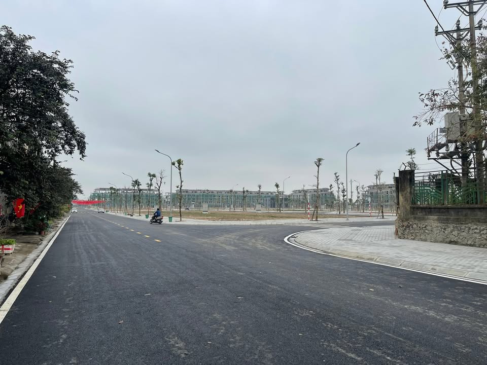 Đất nền Phường Nam Ngạn 67.5m² giá 2 tỷ - Vị trí đẹp, khu dân cư ổn định!