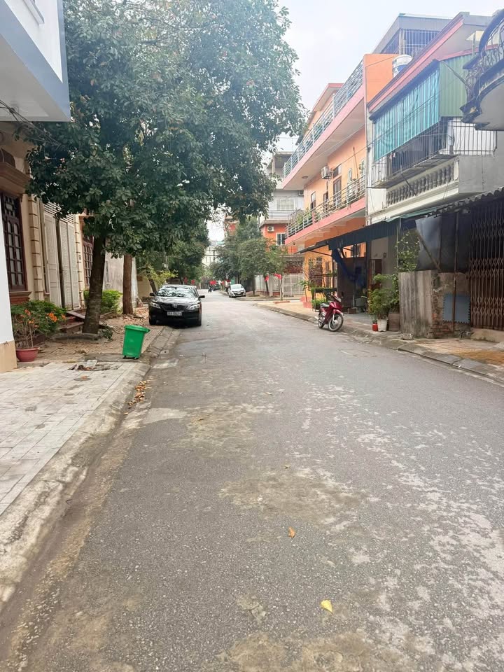 Nhà 2,5 tầng Phan Huy Chú, 61m² chỉ 5 tỷ - Vị trí đắc địa phố cổ!