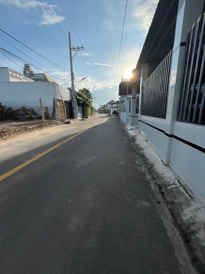 Đất nền Phú Thủy 1000m² giá 25 tỷ - View biển tuyệt đẹp chỉ 50m!