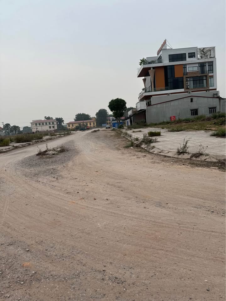 Đất nền KĐT Số 5 – Phú Bình 100m² giá 1.2 tỷ - Tiềm năng tăng giá rõ ràng!