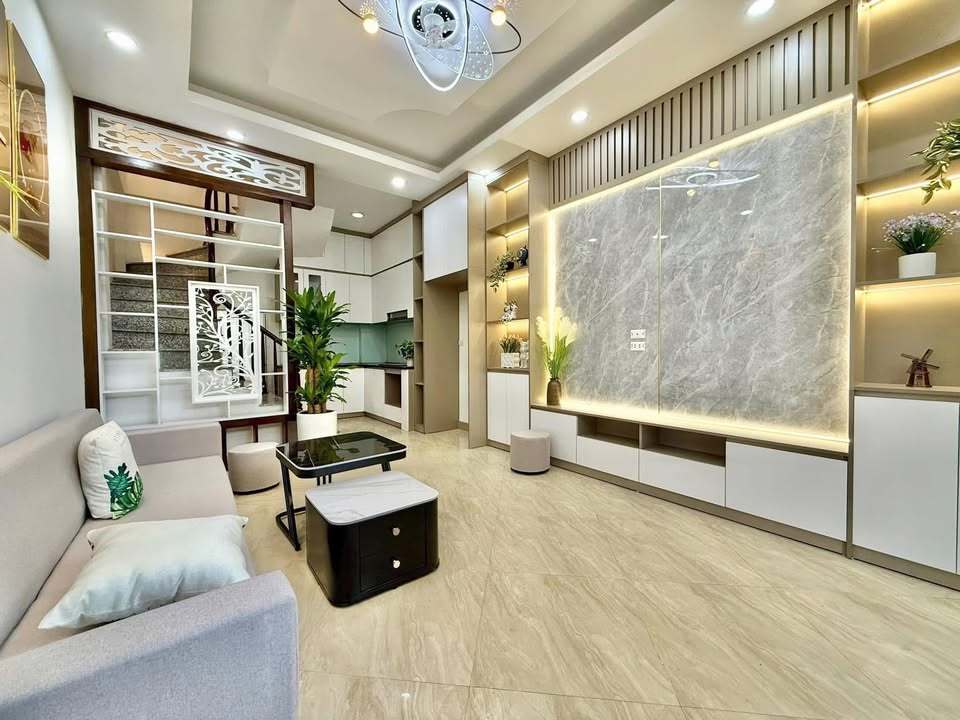 Nhà riêng Quận Hai Bà Trưng 33m² giá 8 tỷ - Sẵn sàng vào ở ngay!
