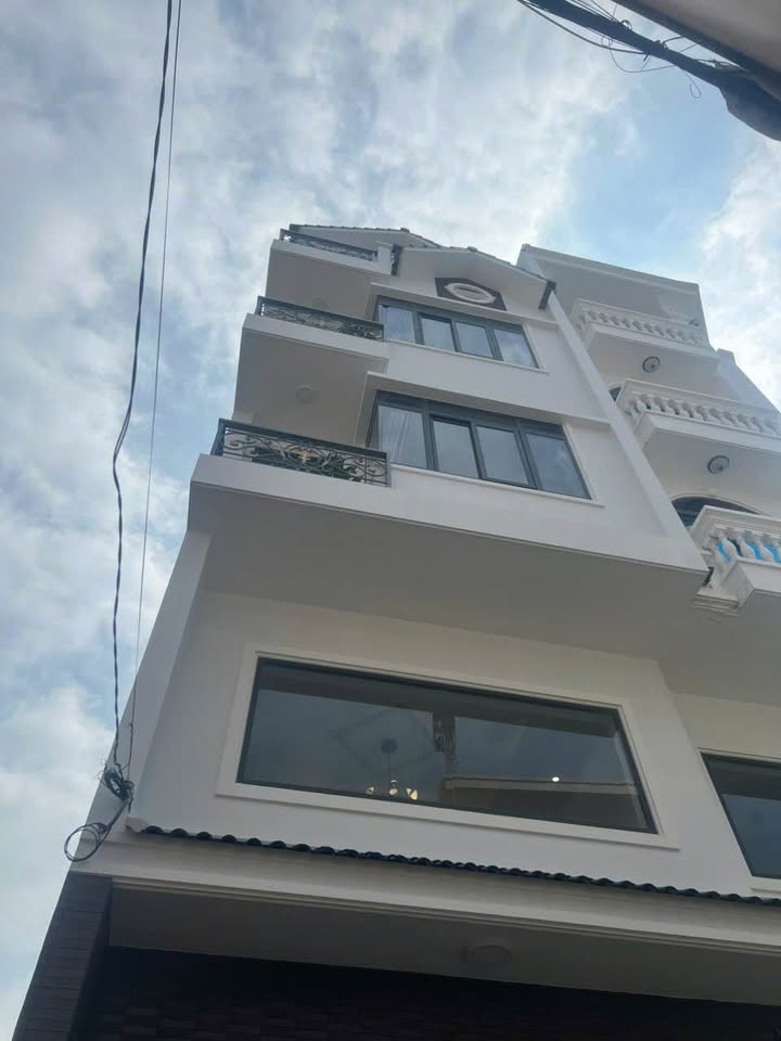 Nhà phố hẻm ô tô Nguyễn Bỉnh Khiêm, Vũng Tàu 55m² giá 7,65 tỷ - Thương lượng ngay!