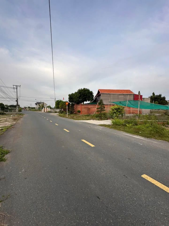 Đất nền Phước Hội, Huyện Long Đất, 335m² giá 1.38 tỷ - Mặt tiền rộng 30m