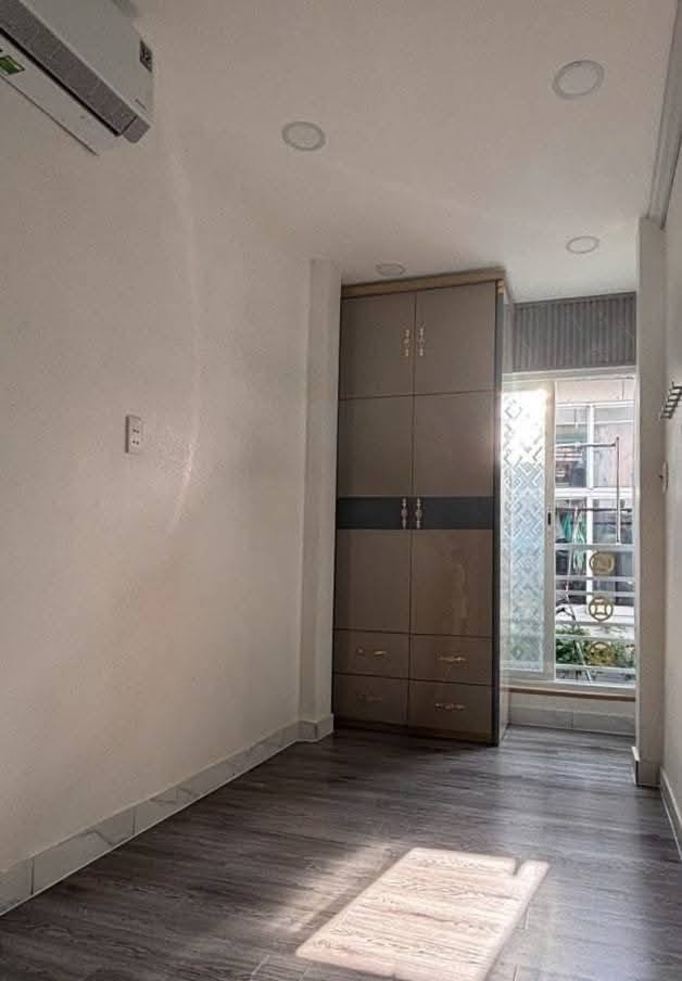 Nhà hẻm Tĩnh Lộ 10, Quận Bình Tân 10m² giá 1.35 tỷ - Sổ hồng chính chủ!