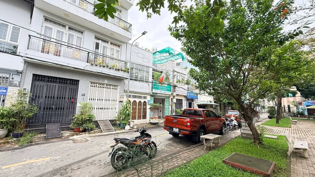Nhà phố KDC Tân Qui Đông, Quận 7, 90m² - Giá thỏa thuận, sẵn sàng ở ngay!