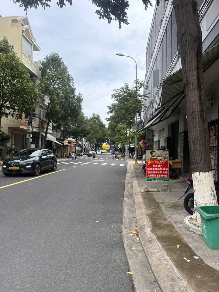 Nhà mặt tiền đường Nguyễn Thị Định, Nha Trang 138.6m² giá 12.474 tỷ - Cơ hội đầu tư hấp dẫn!