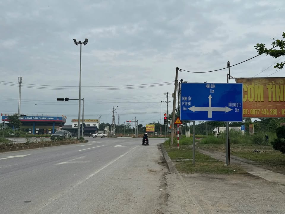 Đất nền mặt tiền đường Âu Cơ, TP Yên Bái, 150m² giá chỉ 2 tỷ - Cơ hội đầu tư lý tưởng!