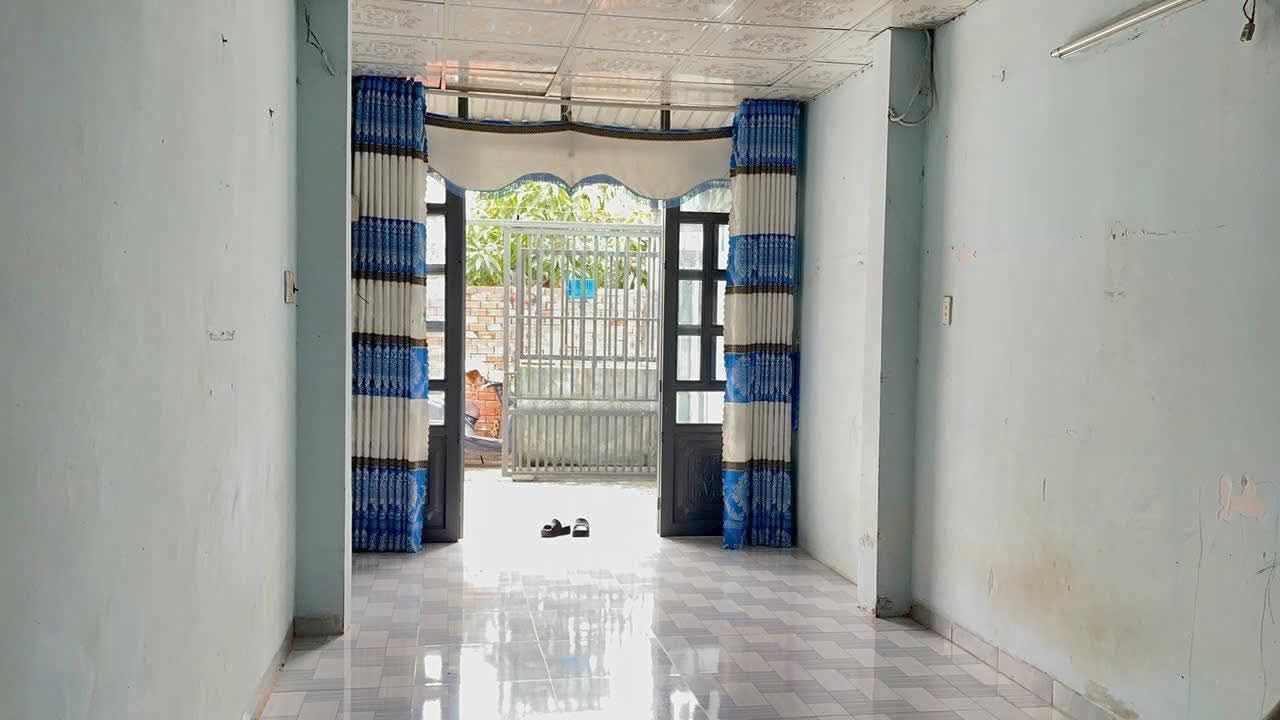 Bán nhà mặt tiền đường bê tông 49m² tại Phước Vĩnh An, Củ Chi - Giá tốt 600 triệu