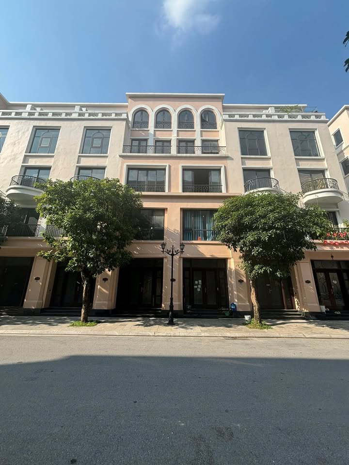 Căn hộ Vinhomes Ocean Park 62,5m² giá 9,1 tỷ - Hướng Đông Nam, sổ đỏ chính chủ!