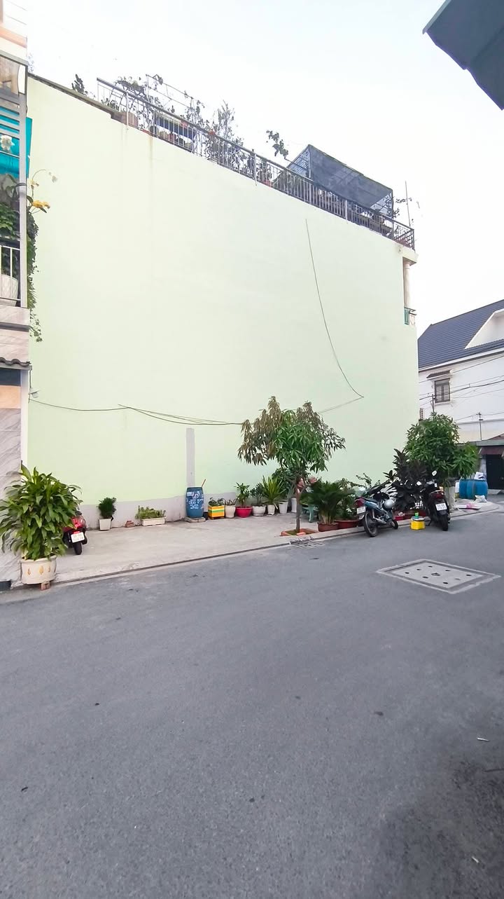 Đất 2 mặt tiền Lâm Thị Hố, Quận 12, 80m² giá 4.9 tỷ - Đầu tư sinh lời ngay!