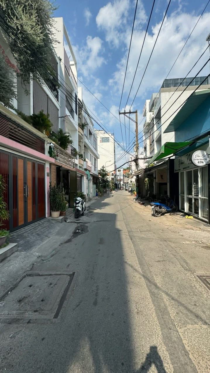 Bán nhà 1/ Tô Hiệu, P. Hiệp Tân, Q. Tân Phú - 53.6m² giá 7.6 tỷ - Hẻm xe hơi thông thoáng!