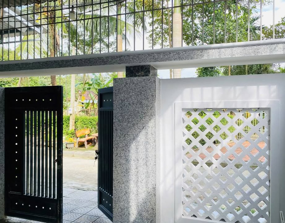 Nhà mặt tiền Nguyễn Phúc Chu, Phường Hương Long, 78.5m² - Sổ hồng chính chủ, giá 2.1 tỷ!