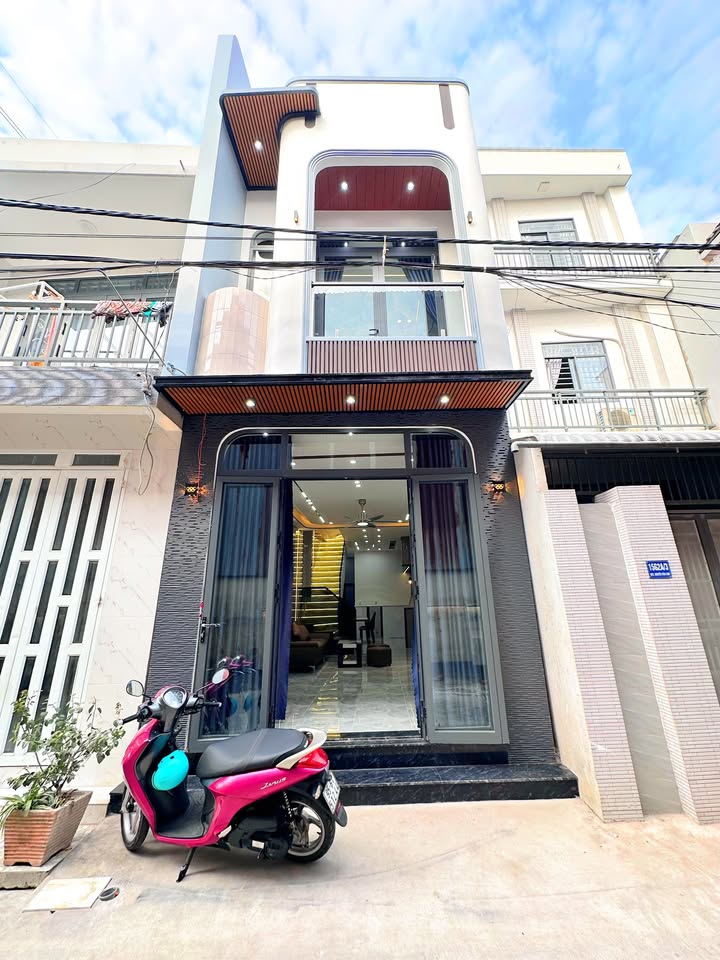 Nhà trệt lầu mới 100% tại Tân An, Cần Thơ 60.5m² giá 3.99 tỷ - Chính chủ bán