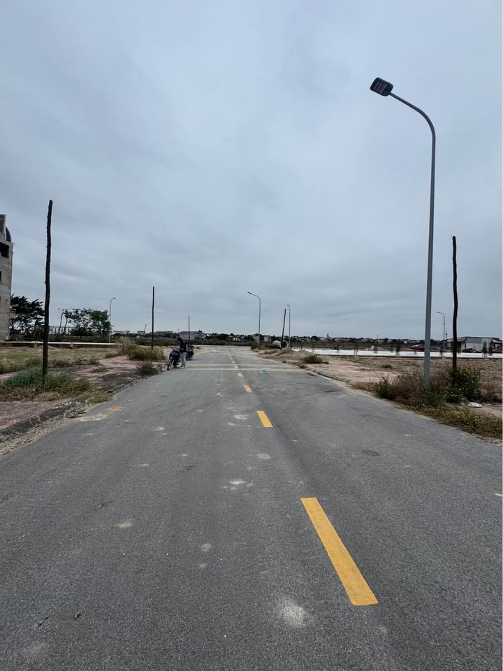 Đất nền KĐT Trạm Lộ 1, Thuận Thành 110m² giá 5 tỷ - Đầu tư sinh lời lâu dài!