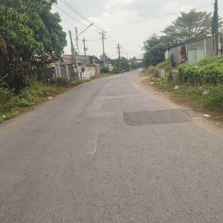 Đất nền mặt tiền Nhựa Bình Phú, Bến Tre 578m² giá 3.9 tỷ - Cơ hội đầu tư tuyệt vời!