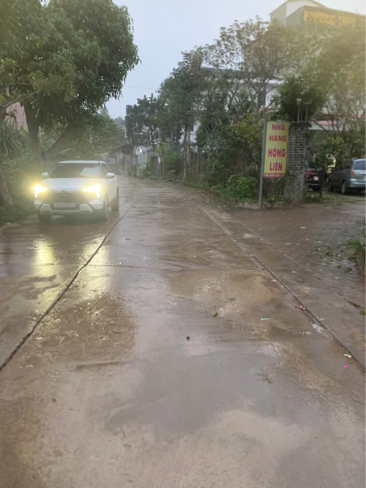 Đất nền Khu phố 5, TP Yên Bái 100m² giá 2.1 tỷ - Sổ đỏ chính chủ!