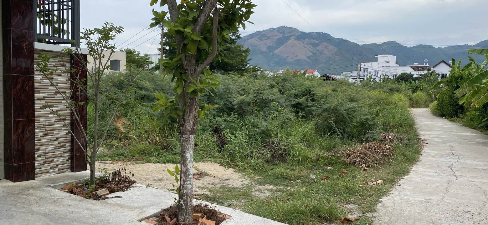 Đất thổ cư Xã Diên Khánh 107m² giá 2 tỷ - Cơ hội đầu tư hiếm có!