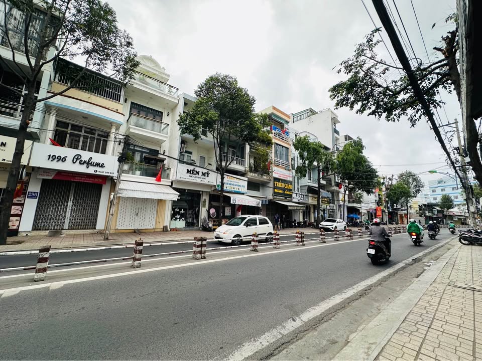 Nhà mặt tiền Nguyễn Thị Minh Khai, Nha Trang 40.68m² giá 10 tỷ - Đầu tư sinh lời ngay!