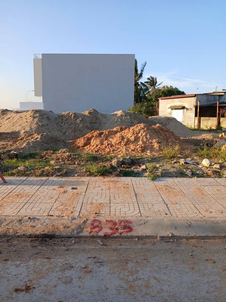 Đất nền TĐC bệnh viện Phường Văn Hải 100m² giá 1.79 tỷ - Đầu tư sinh lời!