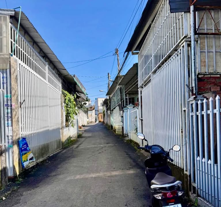 Nhà 2 mặt tiền hẻm 154 Hà Giang P.1 Bảo Lộc 85m² giá 2.45 tỷ - Tiềm năng cho thuê cao!