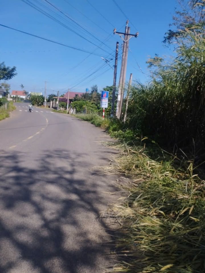 Mặt tiền FrontHouse Âu Cơ, Tân Lạc, 312m² giá 1.4 tỷ - Kinh doanh thuận lợi!