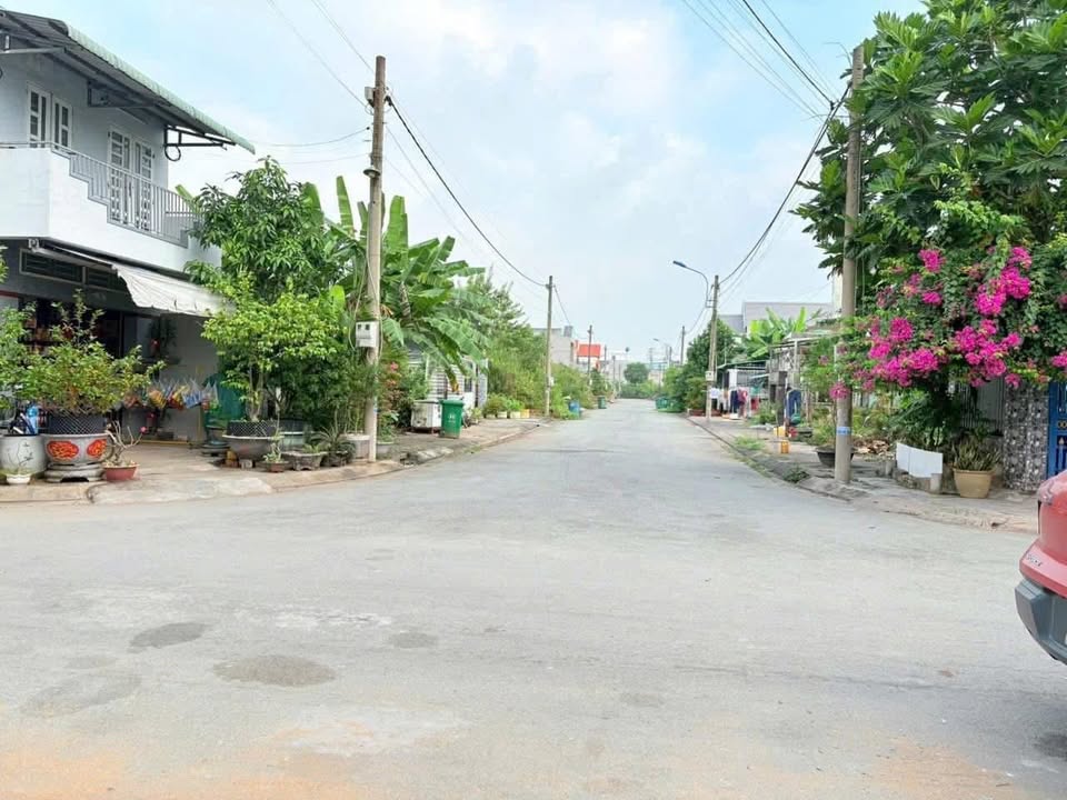 Đất nền khu dân cư Chợ Long Cang 110m² giá 1.35 tỷ - Vị trí kinh doanh sầm uất!