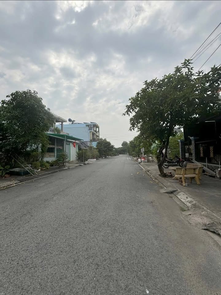 Đất nền khu vực Tân Tập, Cần Giuộc 90m² giá 2.65 tỷ - Đầu tư sinh lời ngay!