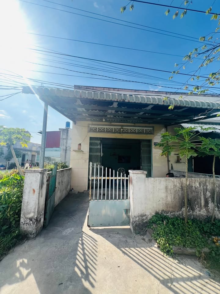 Nhà đẹp Đức Hòa Hạ, Long An 80m² giá 1.8 tỷ - Cơ hội đầu tư sinh lời!