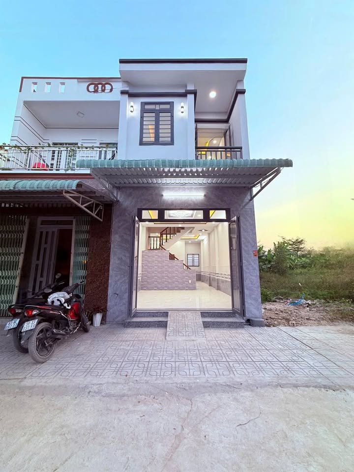 Nhà riêng Ấp Mới 2, Mỹ Hạnh Nam, 44m² giá 1.3 tỷ - An ninh, yên tĩnh