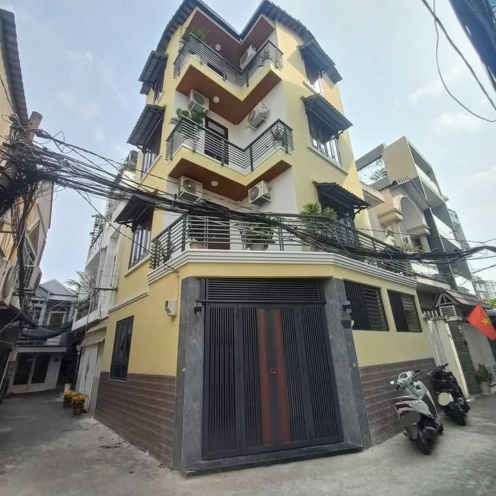 Townhouse 4 tầng đường Nguyễn Thị Thập, Quận 7, 50m² giá 9.6 tỷ - Căn góc 2 mặt thoáng tuyệt đẹp!