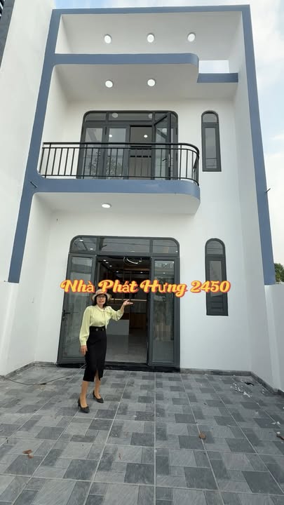 Nhà 1 trệt 1 lầu Ecolake Bến Cát 100m² giá 2.45 tỷ - Sẵn sàng nhận nhà!