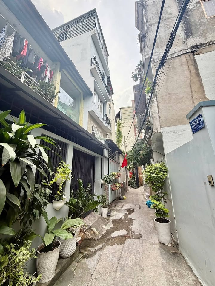 Nhà hẻm Thích Quảng Đức, Phú Nhuận 25m² giá 4.45 tỷ - Không thể bỏ lỡ!