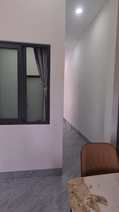 Nhà riêng Phường 5, TP. Mỹ Tho 100m² giá 1.59 tỷ - Hướng Đông Bắc, gần AEONMALL!