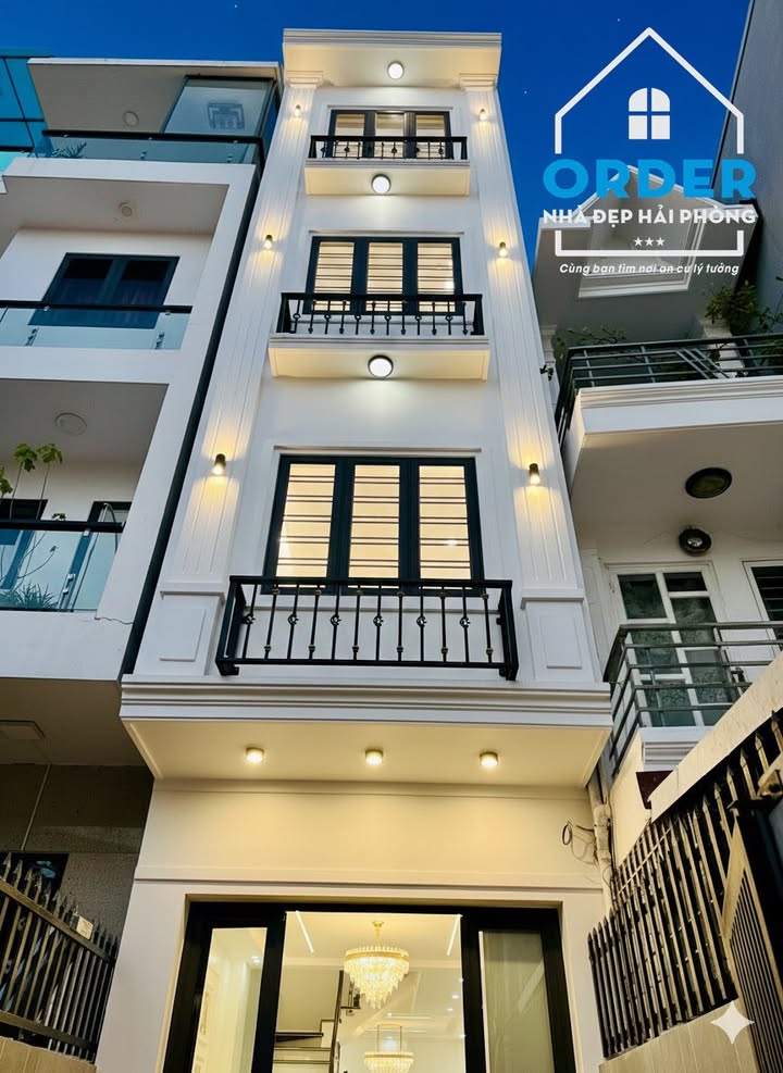 Nhà riêng Trần Nguyên Hãn 48m² giá 3.35 tỷ - Hạ giá 200 triệu!