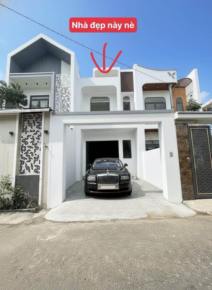 Nhà phố Trảng Dài 105m² giá 4.3 tỷ - Sẵn sàng vào ở ngay!