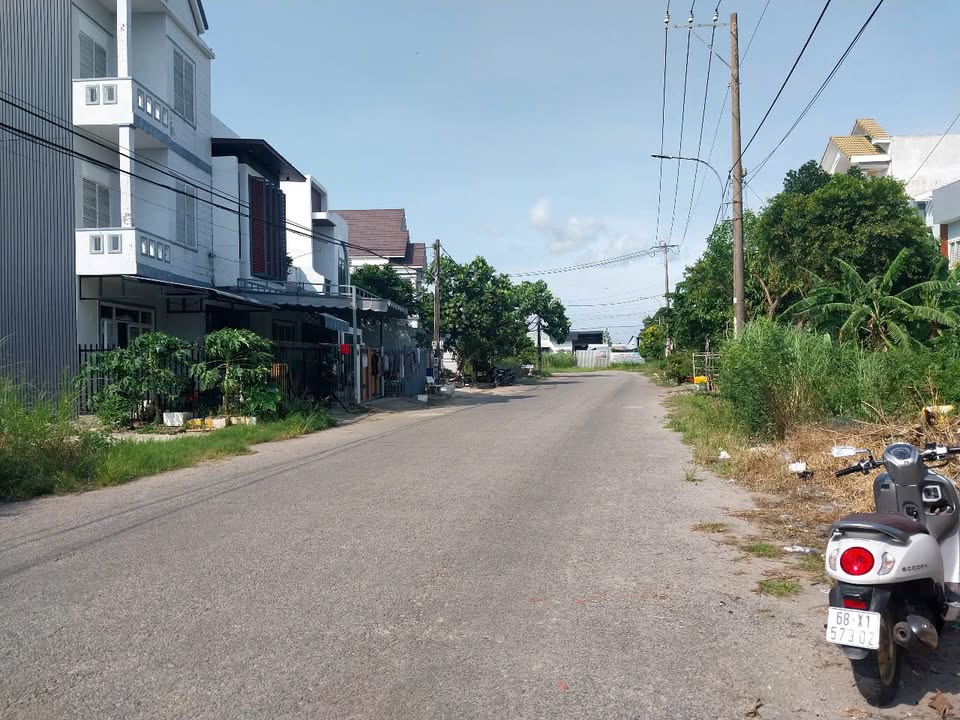 Đất đẹp đường Phan Thái Quý, Châu Đốc 155m² giá 2.45 tỷ - Sổ hồng chính chủ!