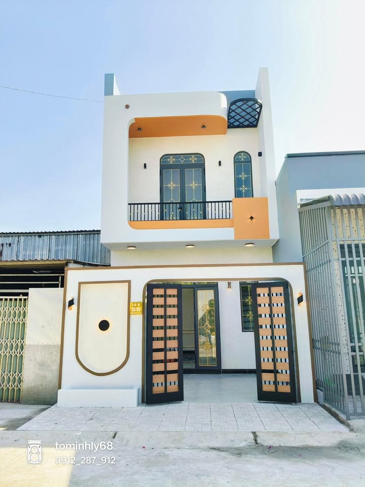 Nhà phố Vĩnh Lợi Rạch Giá 80m² giá 1.99 tỷ - Thiết kế hiện đại, thoáng mát!