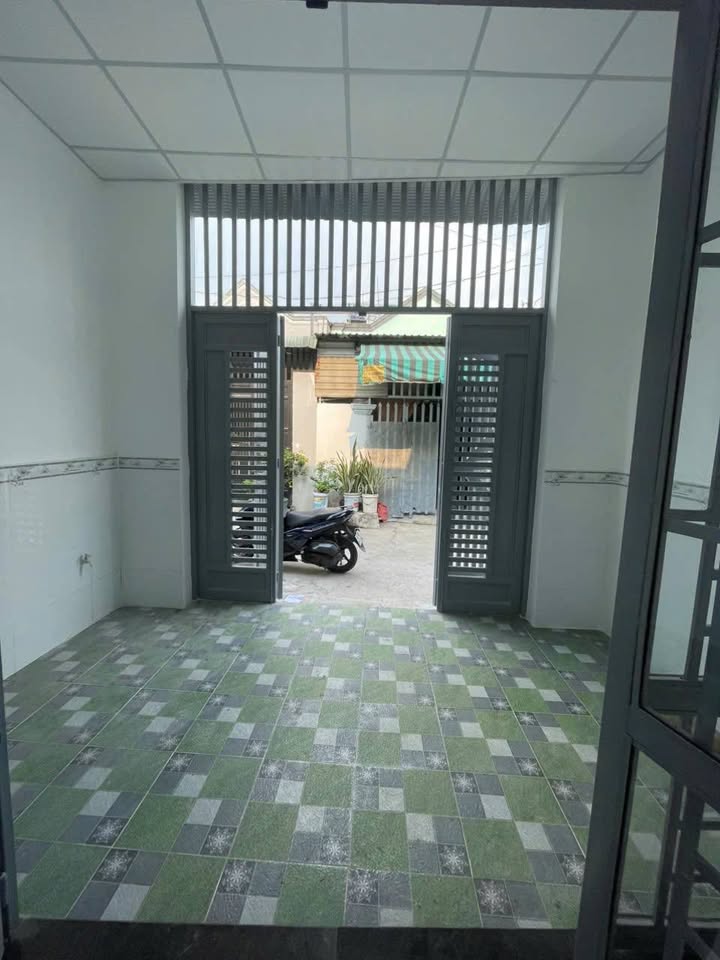 Nhà đẹp Hóc Môn 64m² giá 2.45 tỷ - Chỉ cần xách vali vào ở ngay!