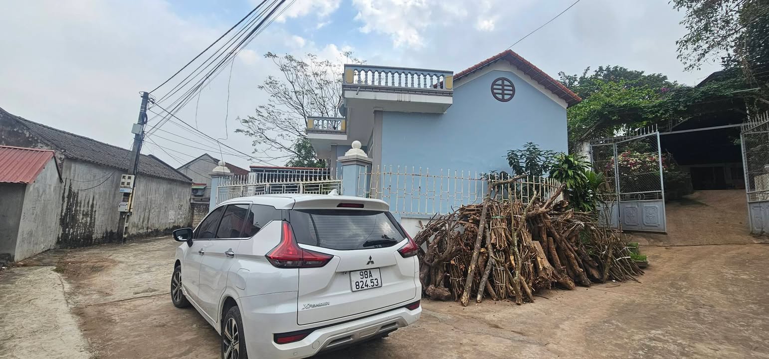 Đất nền Thị trấn Cao Thượng, Huyện Tân Yên, 220m² - Giá thỏa thuận, vị trí đắc địa!