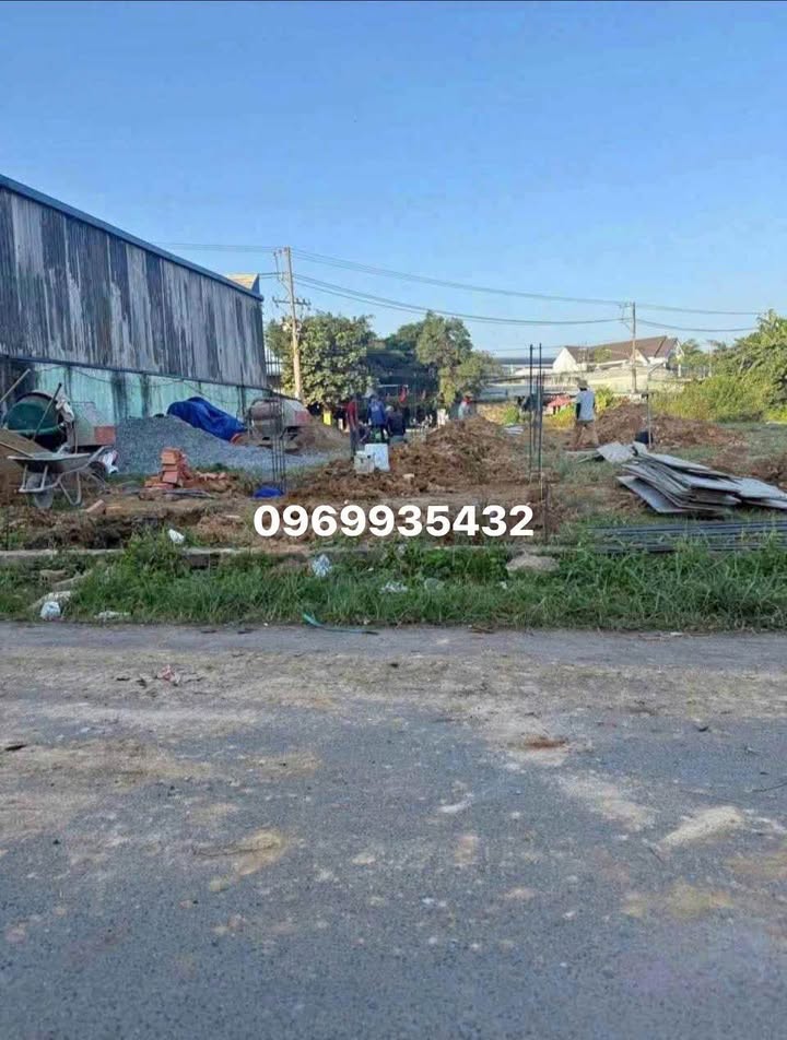 Đất nền mặt tiền Chơn Thành 200m² giá 160 triệu - Sổ riêng, không tranh chấp!