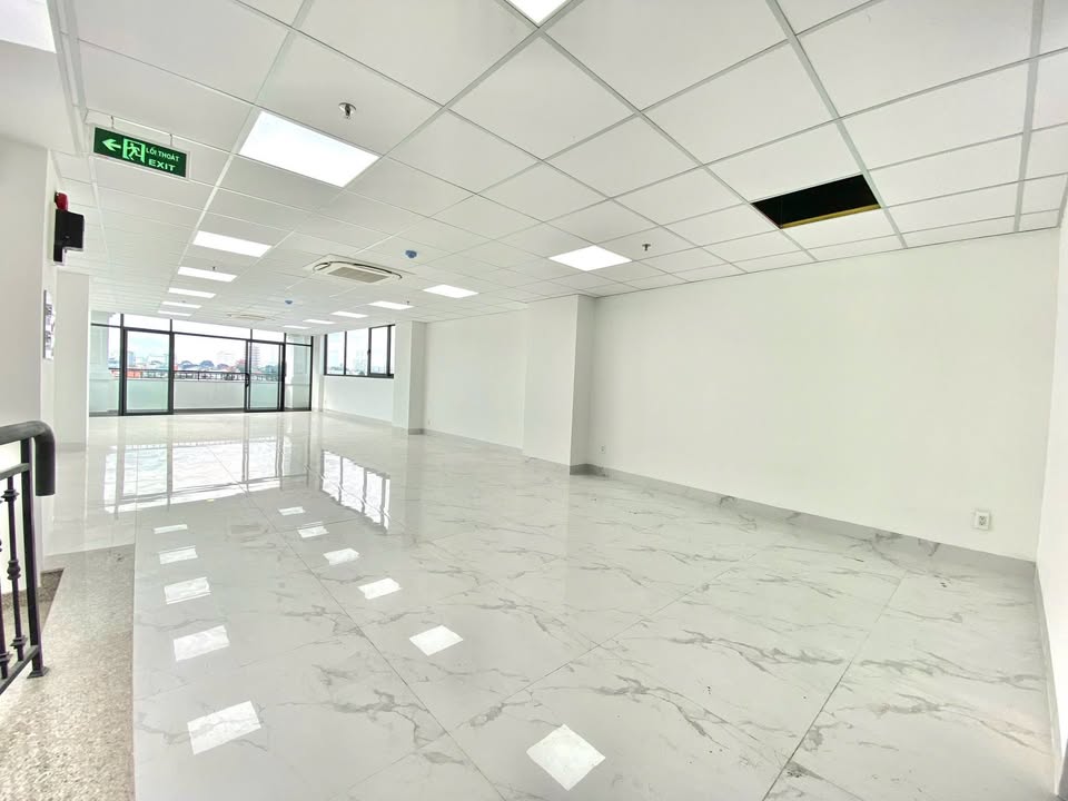Sàn Văn Phòng Tòa Nhà VIETTEL Quận 10 90m² Giá 23 triệu - Ưu đãi hấp dẫn!