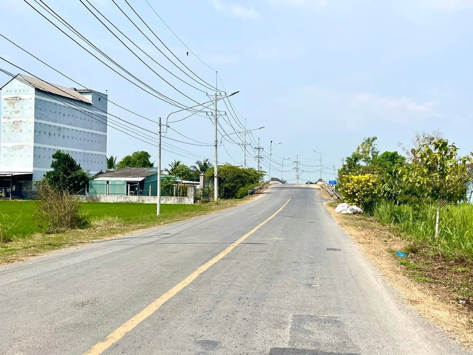 Đất mặt tiền đường tỉnh lộ 872B, xã Long Hậu, 10.000m² - Cơ hội đầu tư tuyệt vời!