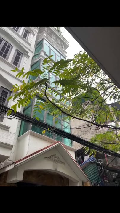 Nhà FrontHouse Ngã Tư Yên Lãng, Thái Hà 40m² giá 16 tỷ - Đầu tư sinh lời tuyệt vời!