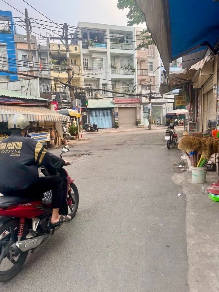 Đất nền khu Tên Lửa Tân Phú 120m² giá 10.1 tỷ - Cơ hội đầu tư hiếm có!