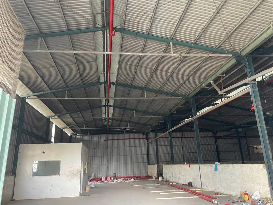 Nhà xưởng cho thuê Bến Cát - Bình Dương 1.400m² - Sẵn sàng bàn giao ngay!