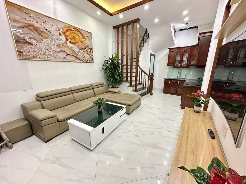 Nhà riêng Minh Khai 30m² giá thỏa thuận - Ngõ thông, ô tô tránh