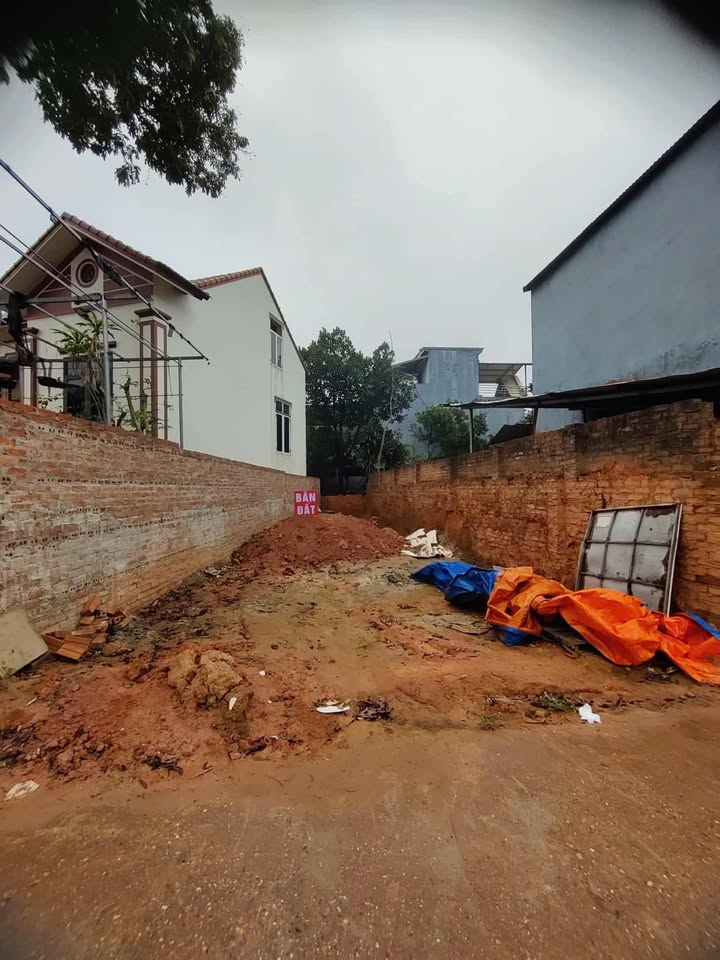 Đất thổ cư 80m² tại Khu 7 Phượng Lâu, giá chỉ 900 triệu - Cơ hội vàng đầu tư!